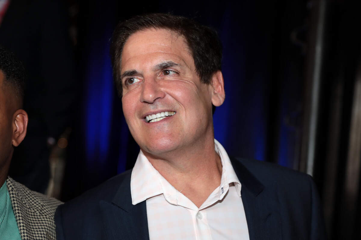 How Tall is Mark Cuban